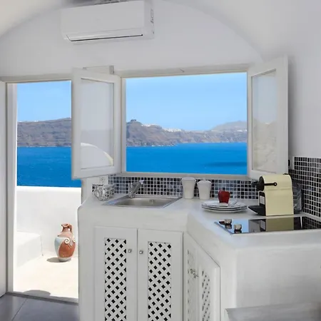 Amaya Sentiment Caldera View-outdoor Hot Tub Oia Santorini Tholos (Santorini)