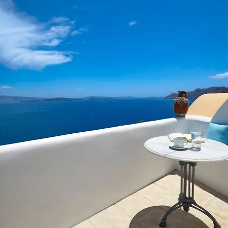 Amaya Sentiment Caldera View-outdoor Hot Tub Oia Santorini Villa