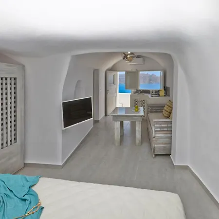 Amaya Sentiment Caldera View-outdoor Hot Tub Oia Santorini Tholos (Santorini)