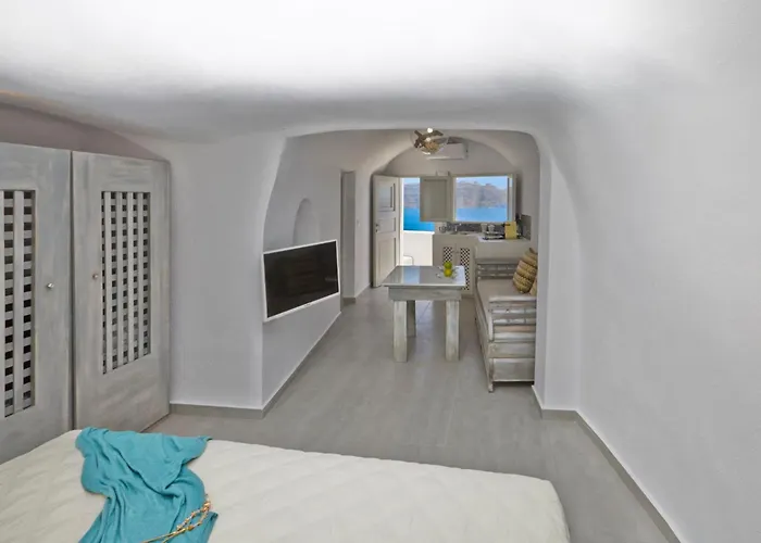 Villa Luxury Santorini 1 Bedroom Stunning Sea Views & Outdoor Jacuzzi Tholos (Santorini)