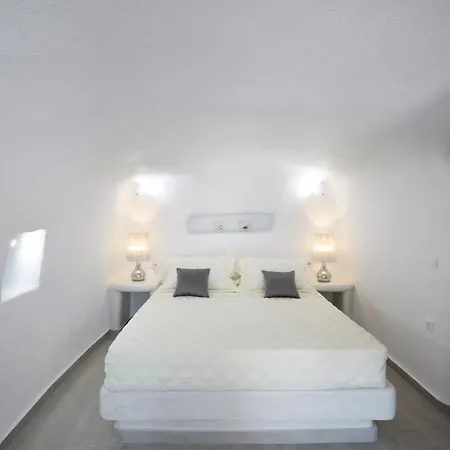 Villa Luxury Santorini 1 Bedroom Stunning Sea Views Outdoor Jacuzzi Oia Tholos (Santorini)