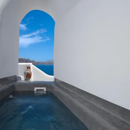 Luxury Santorini 1 Bedroom Stunning Sea Views&outdoor Jacuzzi Villa *